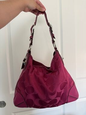 💗 Coach Peyton Signature Sateen Shoulder Bag- Pink💗